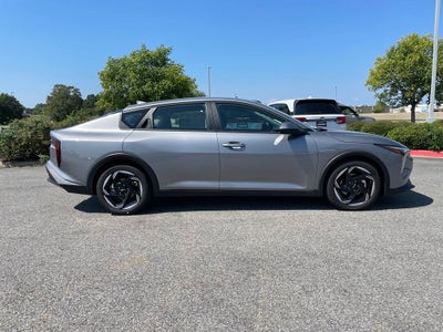 2026 Kia K4 EX