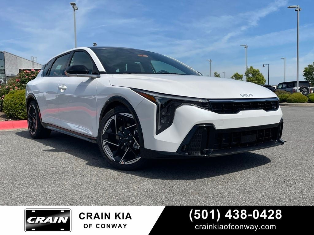 2026 Kia K4 GT-Line AT Hatchback's photo