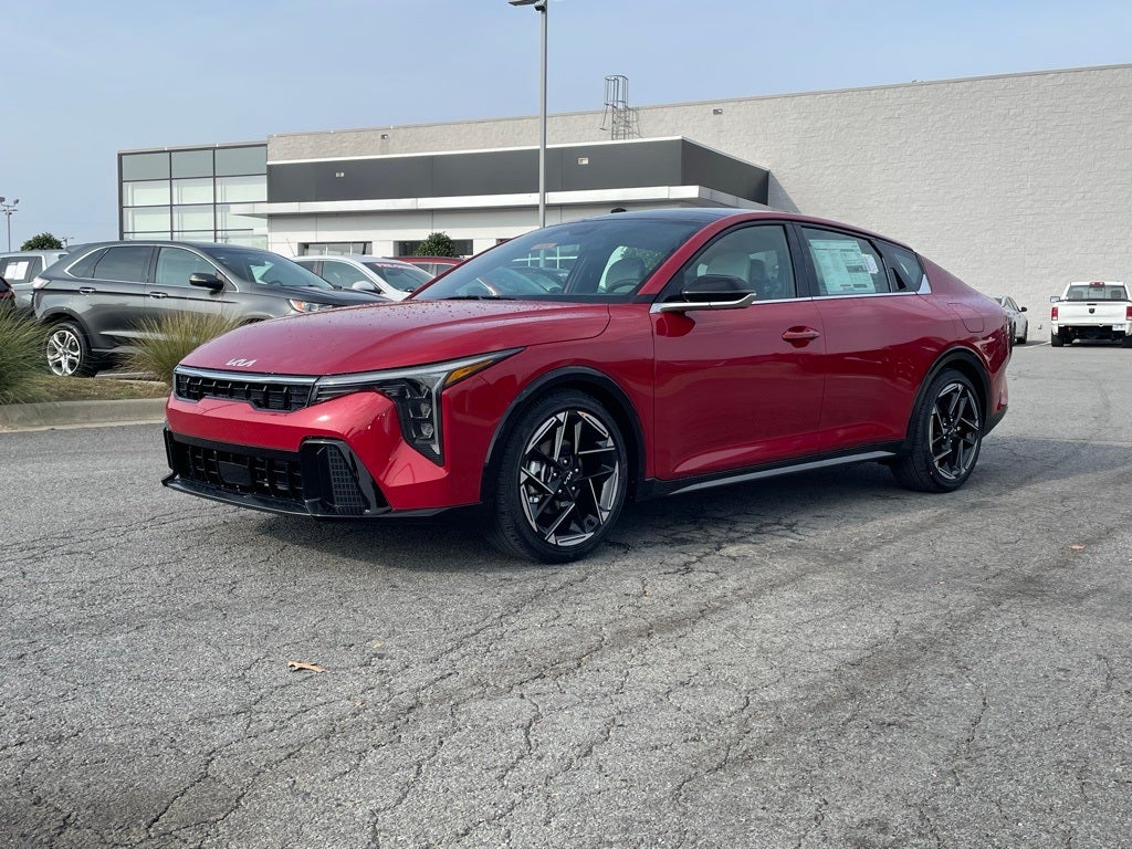 2025 Kia K4 GT-Line