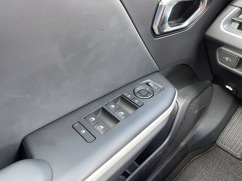 2027 Kia K4 GT-Line