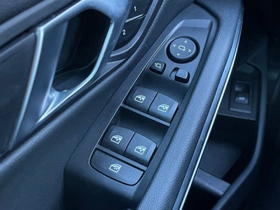 2024 BMW 3 Series 330i