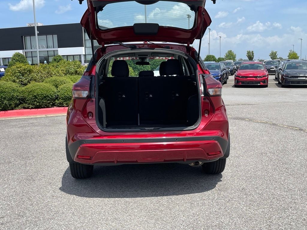 2022 Nissan Kicks SV