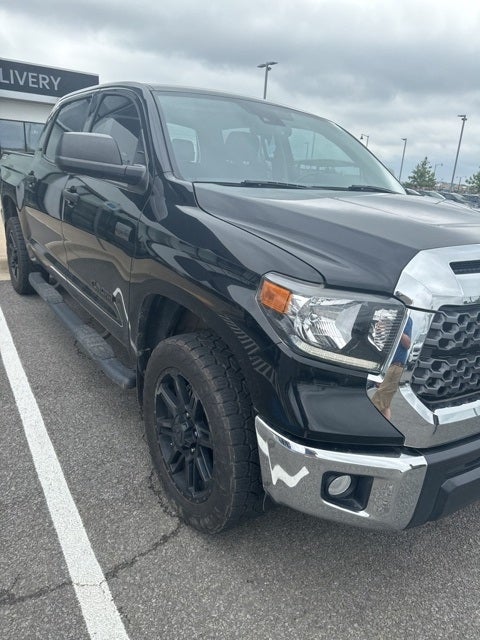 Used 2020 Toyota Tundra SR5 with VIN 5TFDY5F19LX941921 for sale in Little Rock