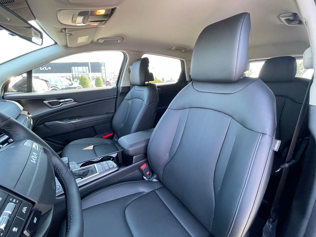 2027 Kia Sportage EX