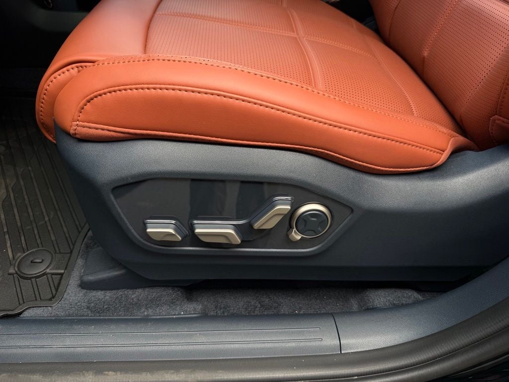 2027 Kia Telluride Hybrid SX Prestige