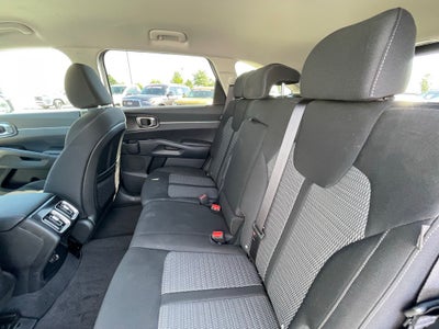 2025 Kia Sorento LX