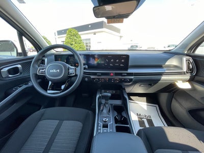 2025 Kia Sorento LX