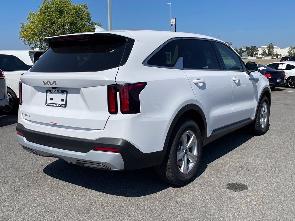 2026 Kia Sorento LX