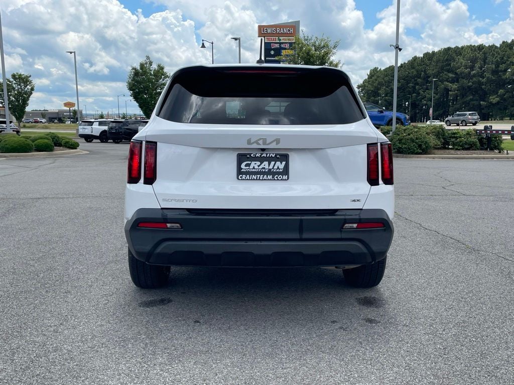 2023 Kia Sorento LX