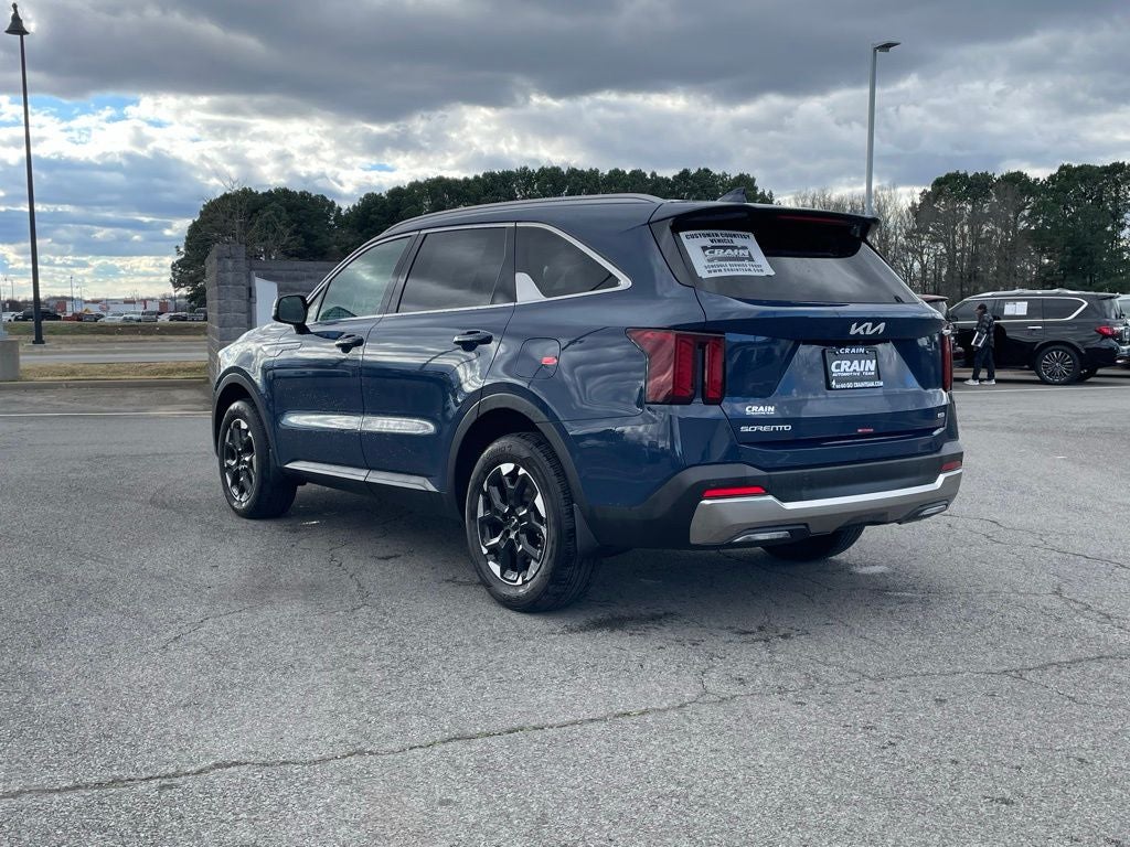 2025 Kia Sorento S