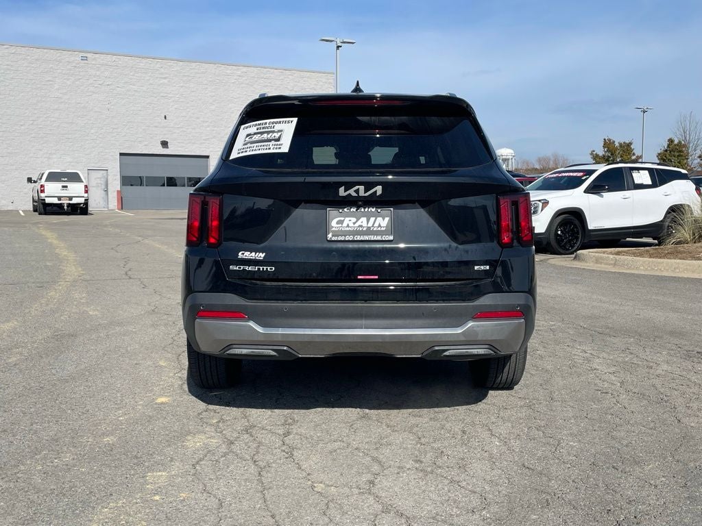 2025 Kia Sorento S