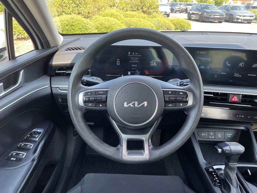 2025 Kia K5 LXS