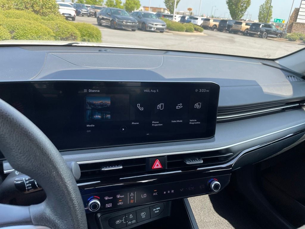 2025 Kia K5 LXS