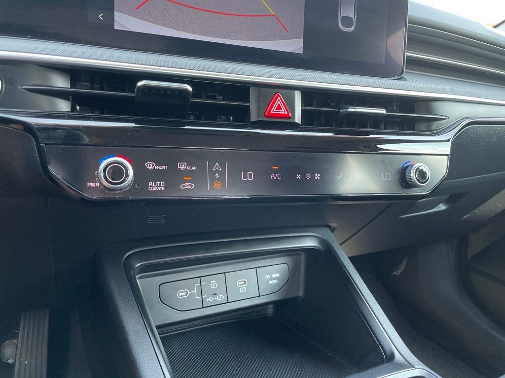 2025 Kia K5 LXS