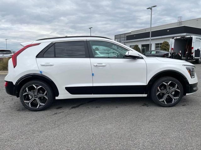 2025 Kia Niro EX Touring