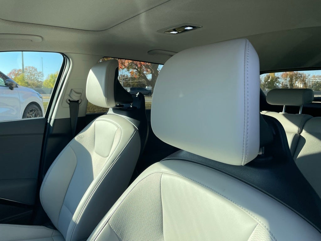 2025 Kia Niro EX Touring