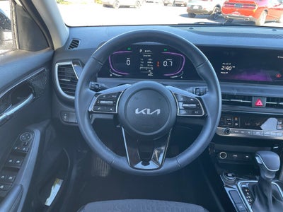2025 Kia Seltos S