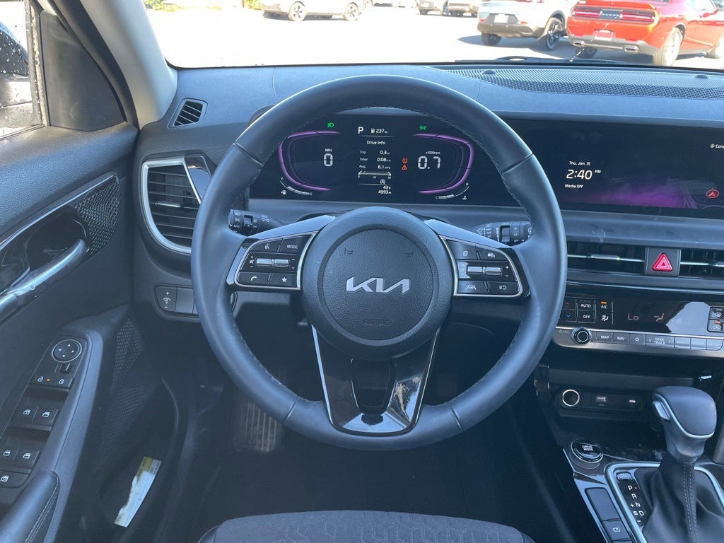 2025 Kia Seltos S