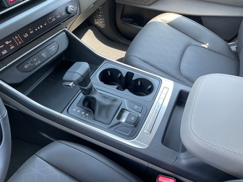 2027 Kia Carnival LXS