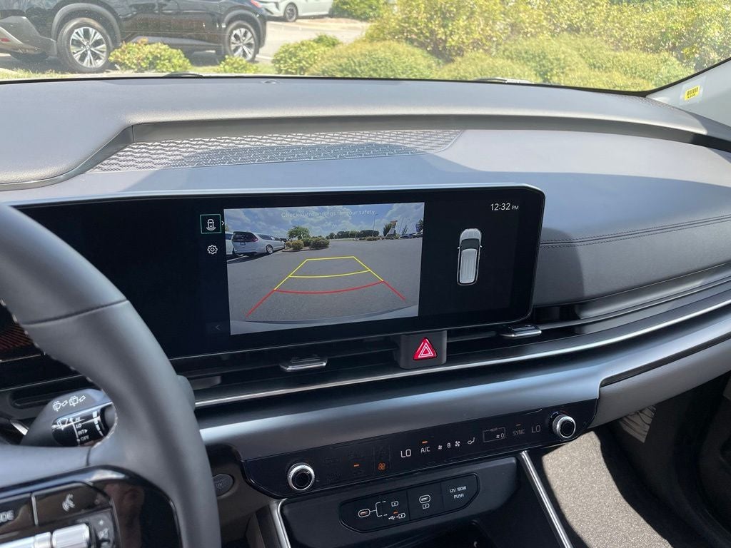 2027 Kia Carnival LX