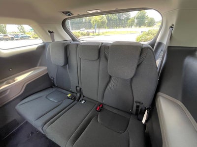 2027 Kia Carnival LX