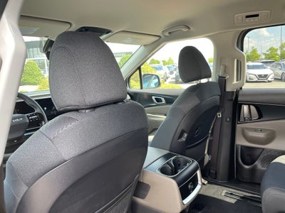 2027 Kia Carnival LX