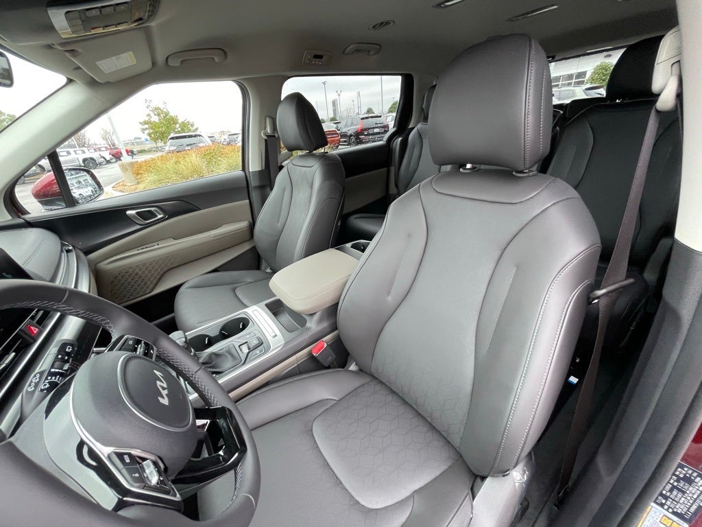 2026 Kia Carnival LXS