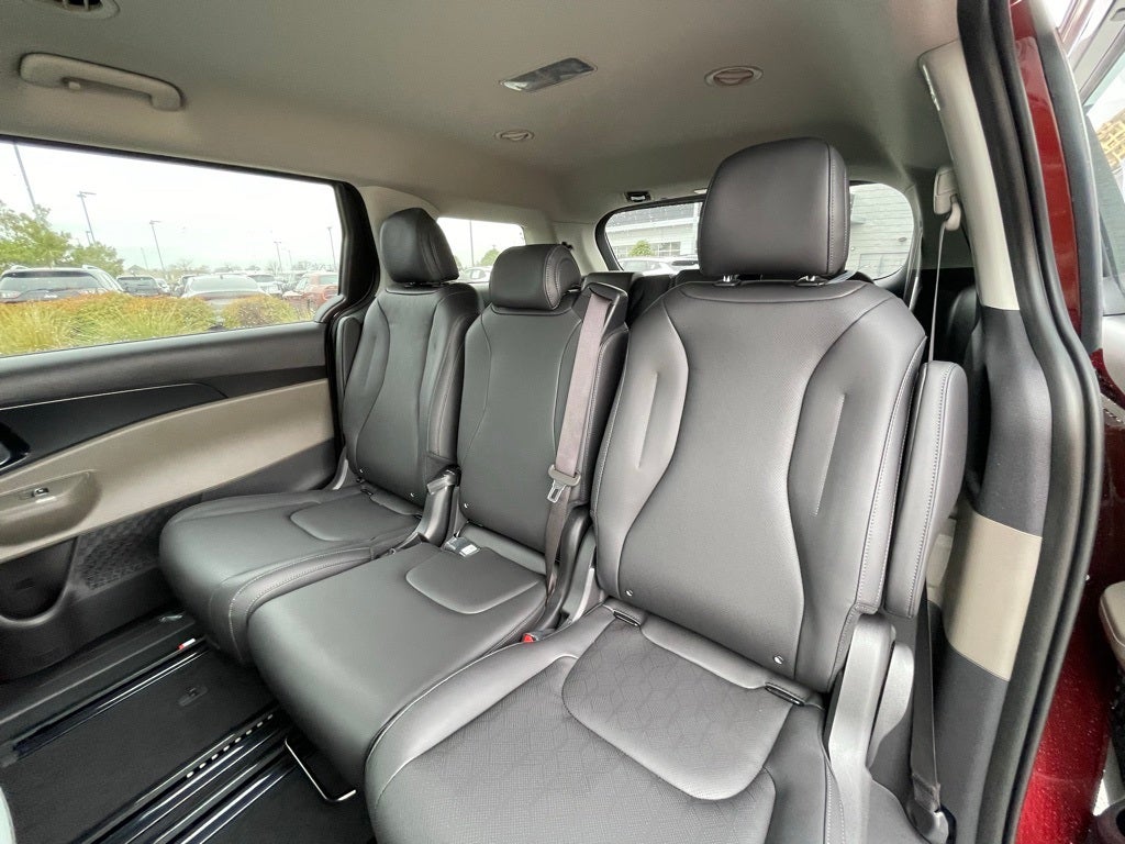 2026 Kia Carnival LXS