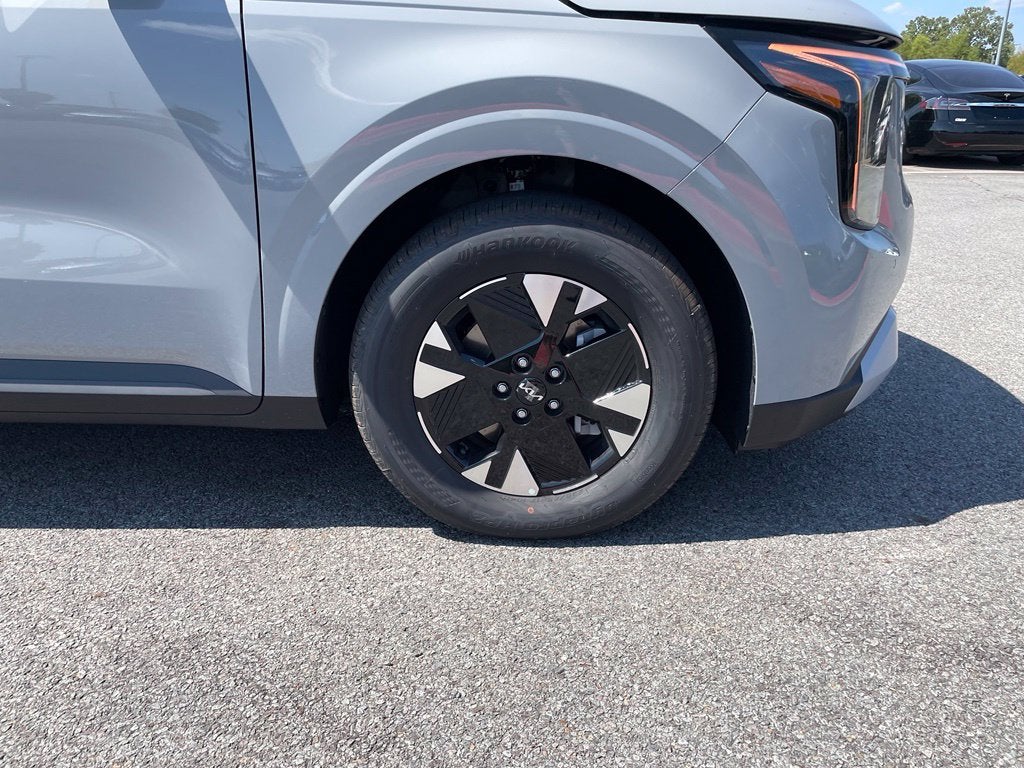 2027 Kia Carnival Hybrid LXS