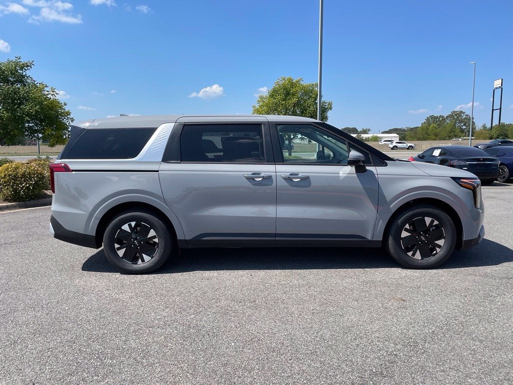 2027 Kia Carnival Hybrid LXS