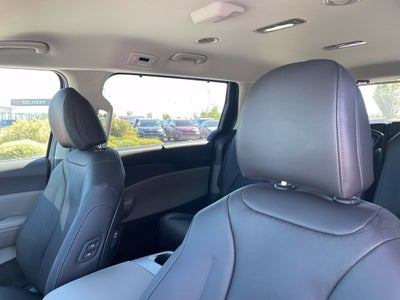 2027 Kia Carnival EX
