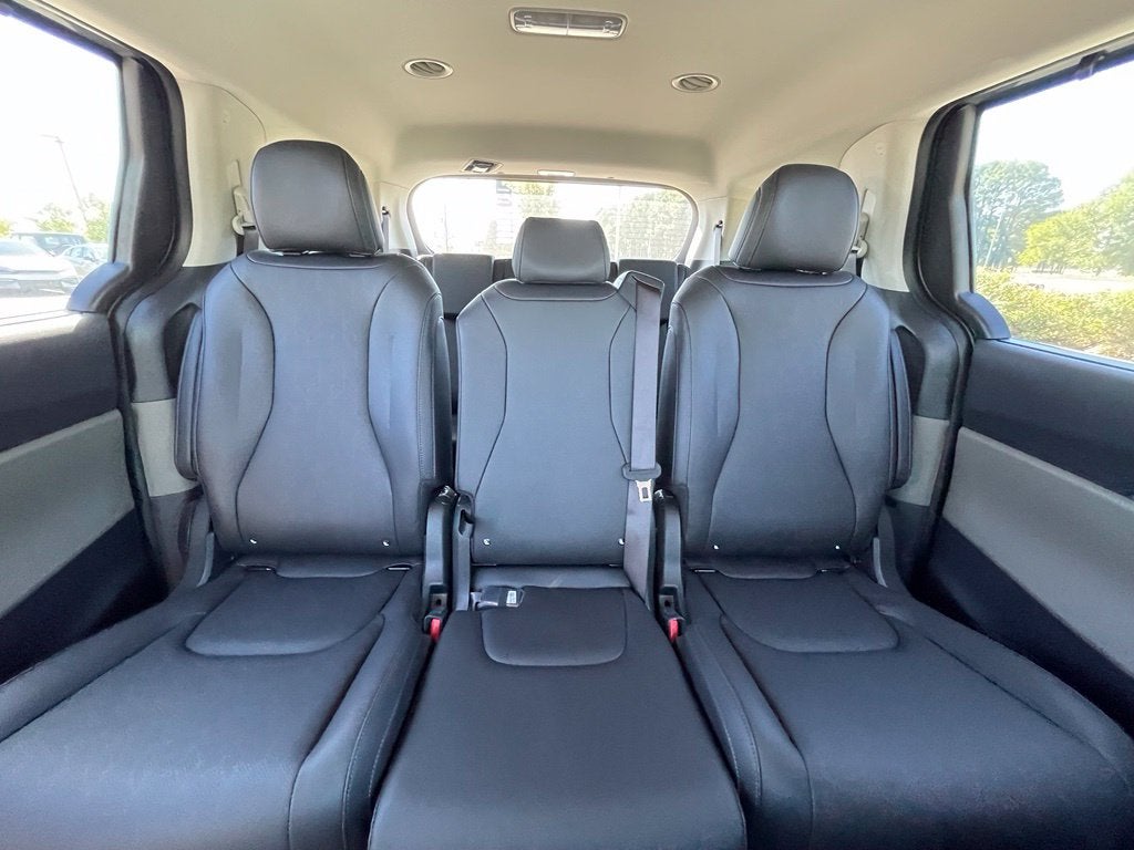 2027 Kia Carnival EX