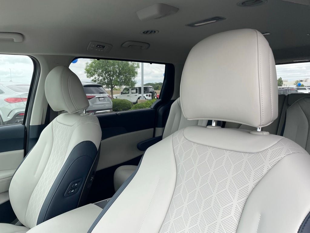 2026 Kia Carnival Hybrid EX