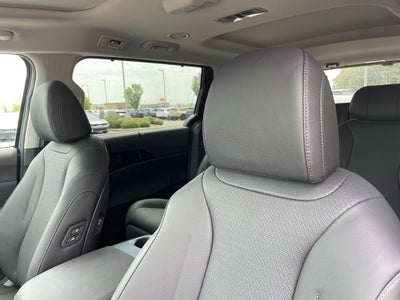 2027 Kia Carnival SX Prestige