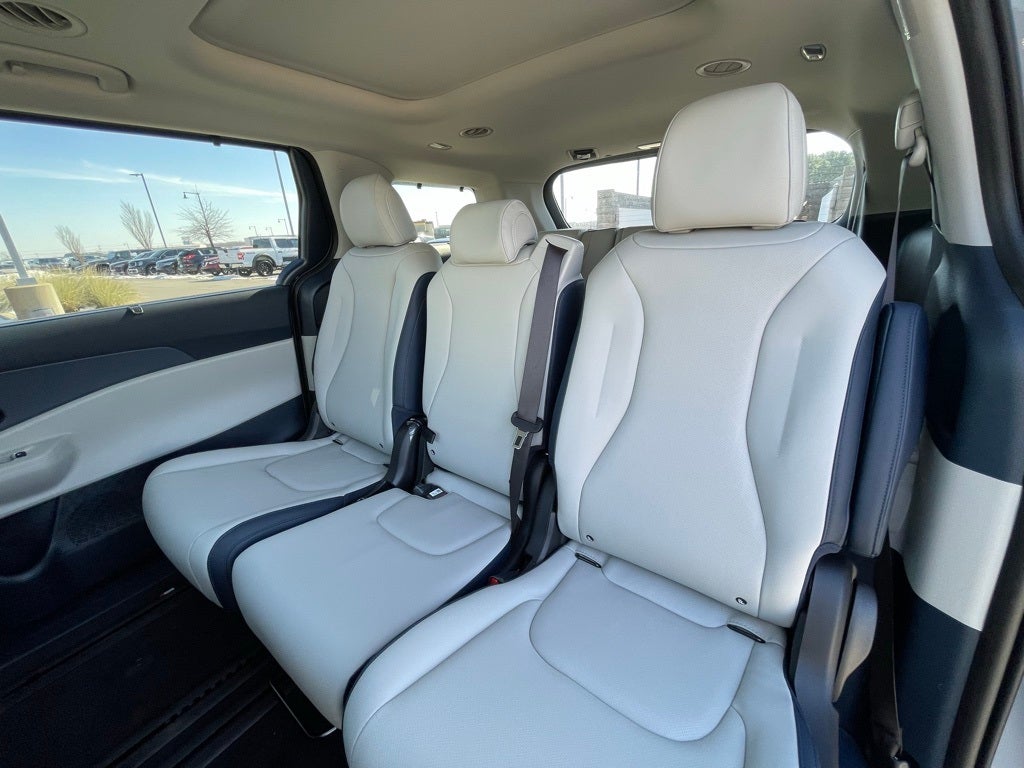 2026 Kia Carnival Hybrid SX