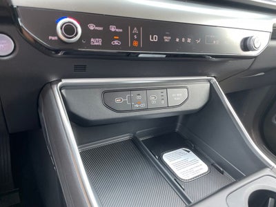 2027 Kia Carnival Hybrid SX Prestige