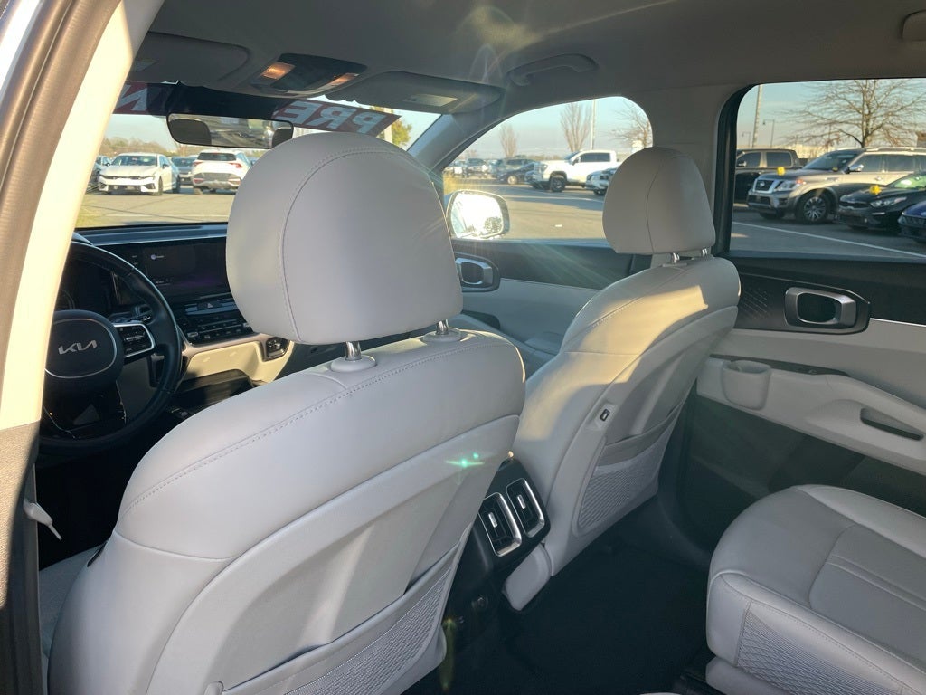 2022 Kia Sorento Hybrid S