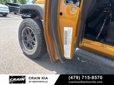 2014 Jeep Wrangler Sport - 4WD / CLEAN CARFAX