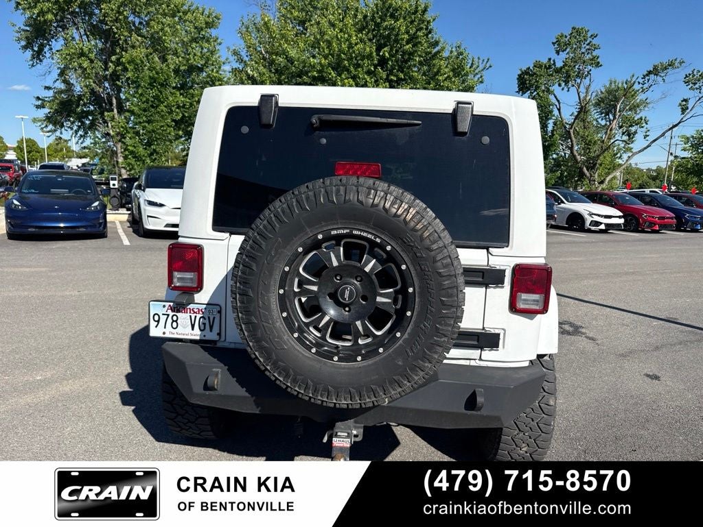 2013 Jeep Wrangler Unlimited Sahara - WHOLESALE / AS-IS