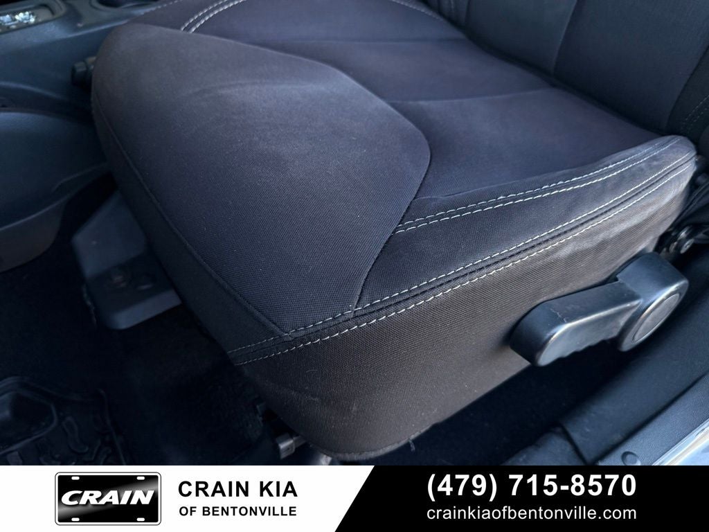 2014 Jeep Wrangler Unlimited Rubicon - LIFTED! / 4WD / CLEAN CARFAX