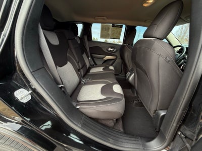 2018 Jeep Cherokee Latitude