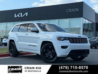 2018 Jeep Grand Cherokee Altitude - 4WD / SUNROOF
