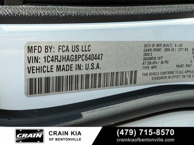 2023 Jeep Grand Cherokee Altitude - 4WD / CARFAX ONE OWNER