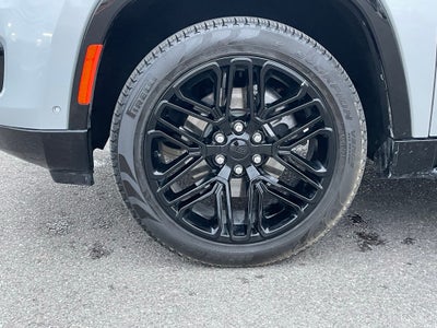 2024 Jeep Wagoneer Series II - CARBIDE EDITION / 4WD / PANO ROOF / ONE OWNER