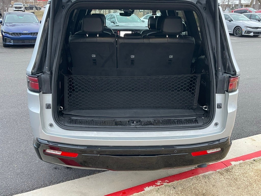 2024 Jeep Wagoneer Series II - CARBIDE EDITION / 4WD / PANO ROOF / ONE OWNER