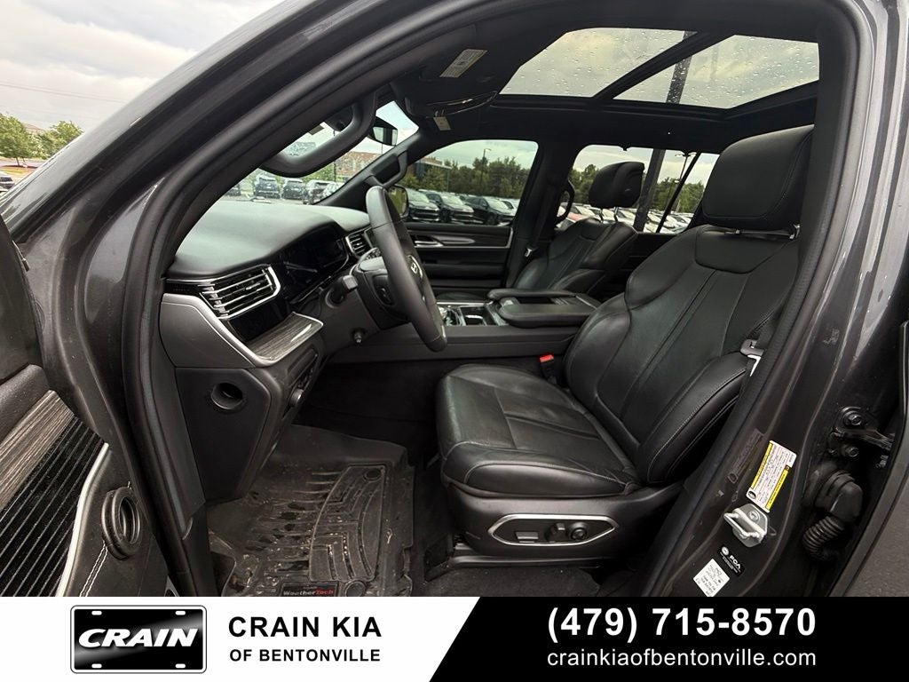 2022 Jeep Wagoneer Series III - 4WD / CLEAN CARFAX / PANORAMIC SUNROOF