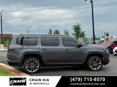 2022 Jeep Wagoneer Series III - 4WD / CLEAN CARFAX / PANORAMIC SUNROOF