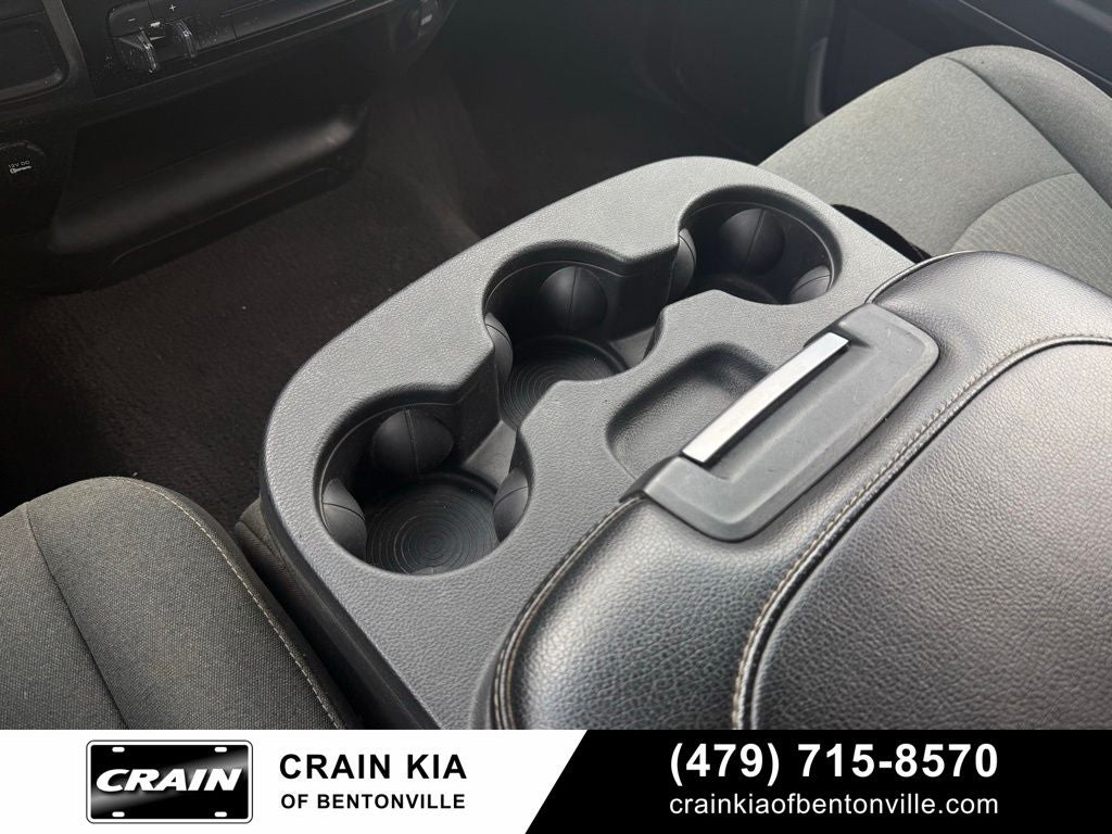 2022 RAM 1500 Classic Tradesman - CLEAN CARFAX / ONE OWNER