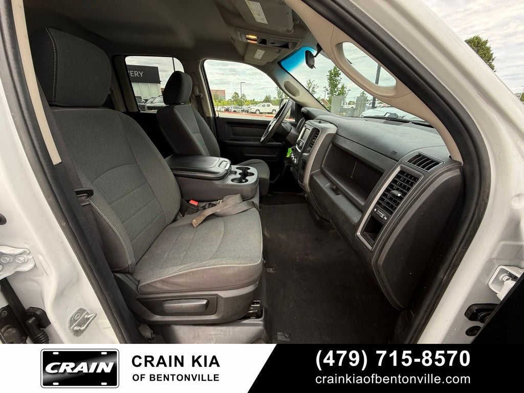 2022 RAM 1500 Classic Tradesman - CLEAN CARFAX / ONE OWNER