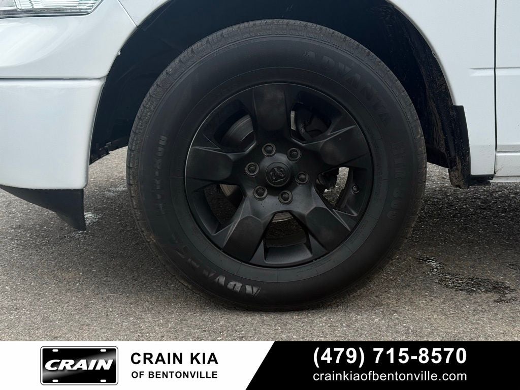 2022 RAM 1500 Classic Tradesman - CLEAN CARFAX / ONE OWNER